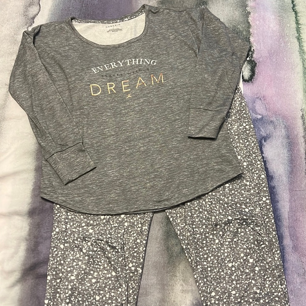 Danskin Lounge Wear